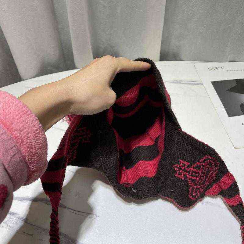 Nana Anime Shinichi Okazaki Caps Ladie Winter Hand Knitted Bomber Hat Cosplay Street Ear Protection Warm Wool Tassel Russian Hat 220107