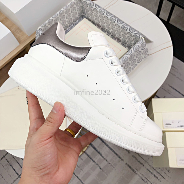 Multicolors Luxury Designer Casual Shoes Womens Mens Trainers Oversized Espadrilles Platform Shoes ff Flat Chaussures De Sport Suede Sneakers drsdfwewc, Glitter
Multicolors Luxury Designer Casual Shoes Womens Mens Trainers Oversized Espadrilles Platform Shoes ff Flat Chaussures De Sport Suede Sneakers drsdfwewc, Glitter