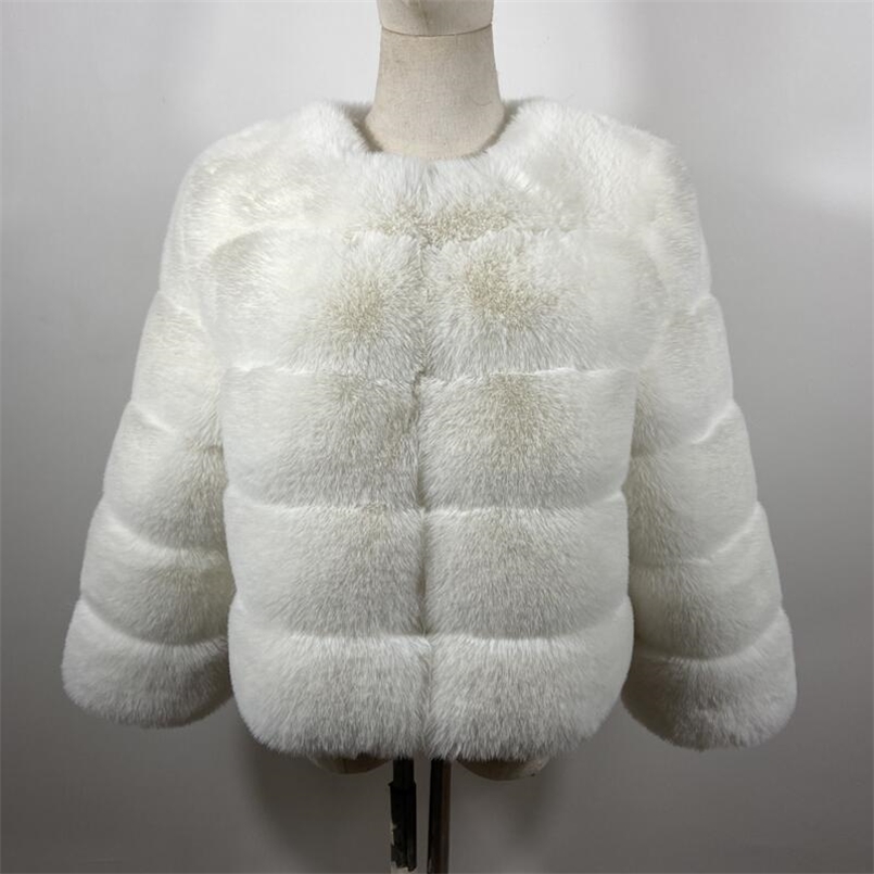 Coats Women Winter Top Fashion FAUX Fur Coat Elegant Thick Warm Outer Plus Size Parkas Clothes Fake Fur Woman Jacket 211110, Turquoise
Coats Women Winter Top Fashion FAUX Fur Coat Elegant Thick Warm Outer Plus Size Parkas Clothes Fake Fur Woman Jacket 211110, Turquoise