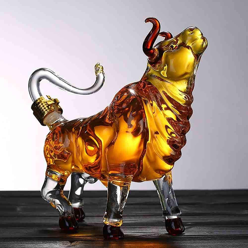 1000ml top quality Novelty animal cow shaped style home bar Whiskey Decanter for Liquor Scotch Bourbon
1000ml top quality Novelty animal cow shaped style home bar Whiskey Decanter for Liquor Scotch Bourbon