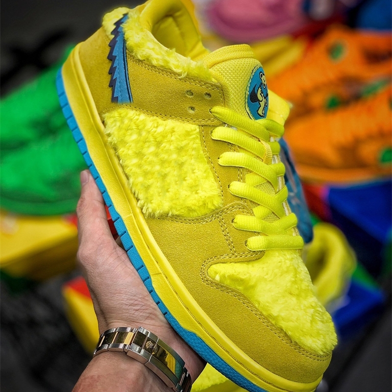 High Quality SB Travis Shoes Scotts Low Mens Running Sports Womens Three Bear Pack Sneaker Skateboards Trainers, Blue
High Quality SB Travis Shoes Scotts Low Mens Running Sports Womens Three Bear Pack Sneaker Skateboards Trainers, Blue