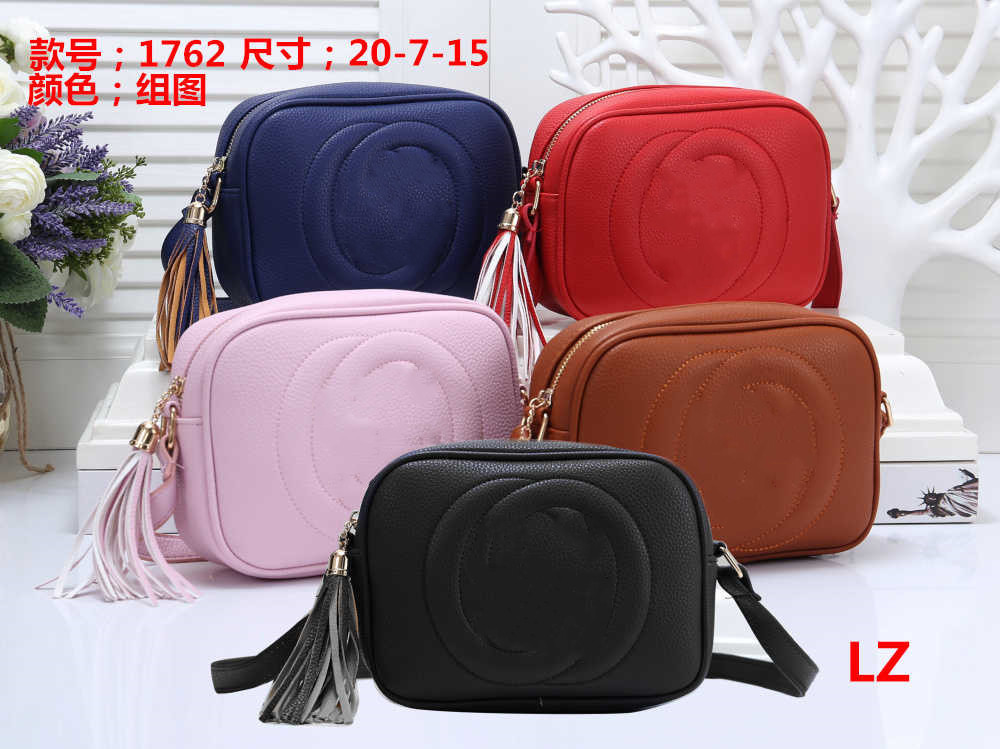Fashion women's Leather handbag women designers totes luxury tote messenger shoulder bags chain bag good quality pu wallet purses 029, Red;black
Fashion women's Leather handbag women designers totes luxury tote messenger shoulder bags chain bag good quality pu wallet purses 029, Red;black