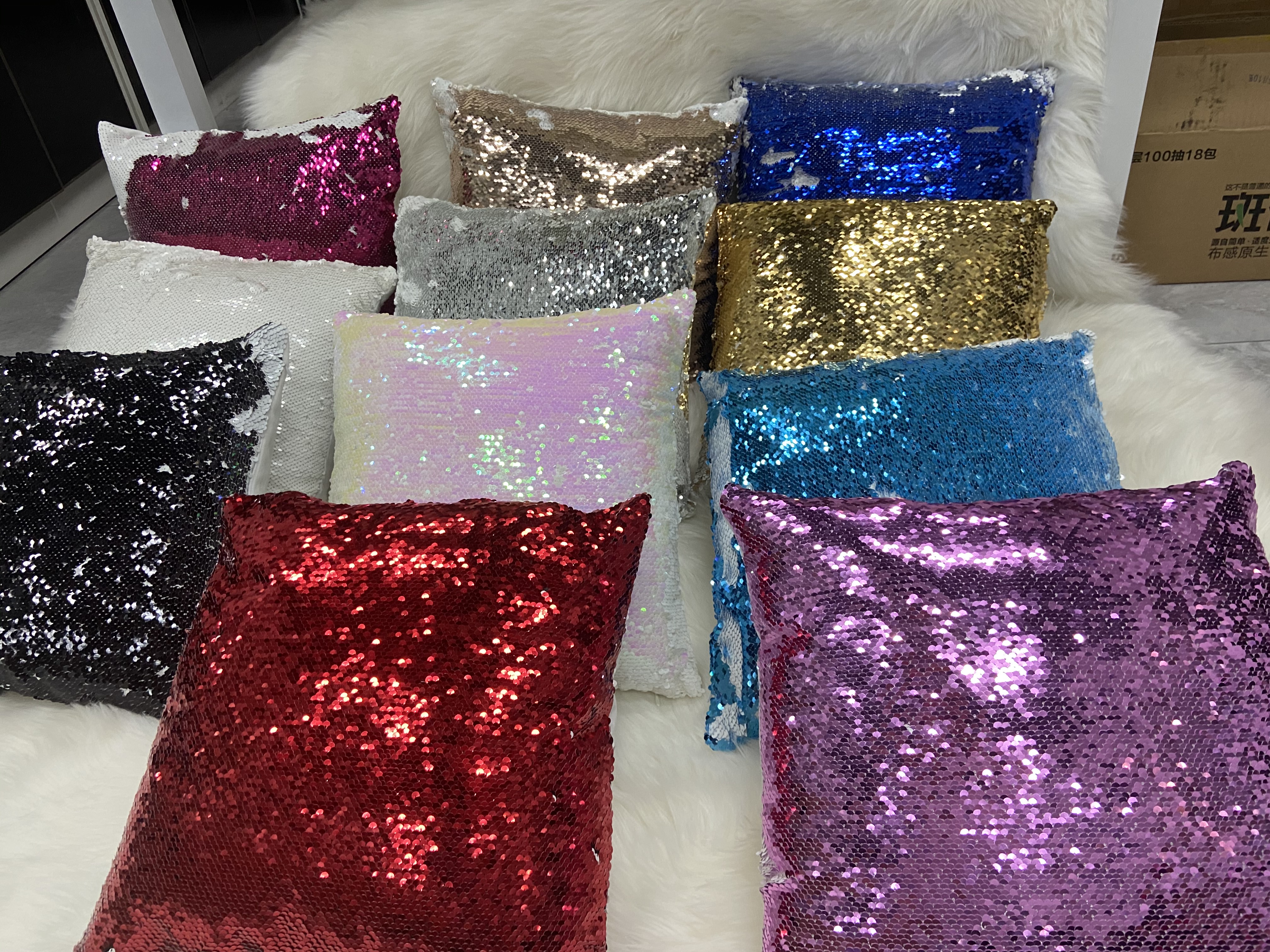 10pcs/lot 16X16 Inch Sublimation Flip Sequins Pillow Case Decorative Printable Heat Press Cushion Cover
10pcs/lot 16X16 Inch Sublimation Flip Sequins Pillow Case Decorative Printable Heat Press Cushion Cover