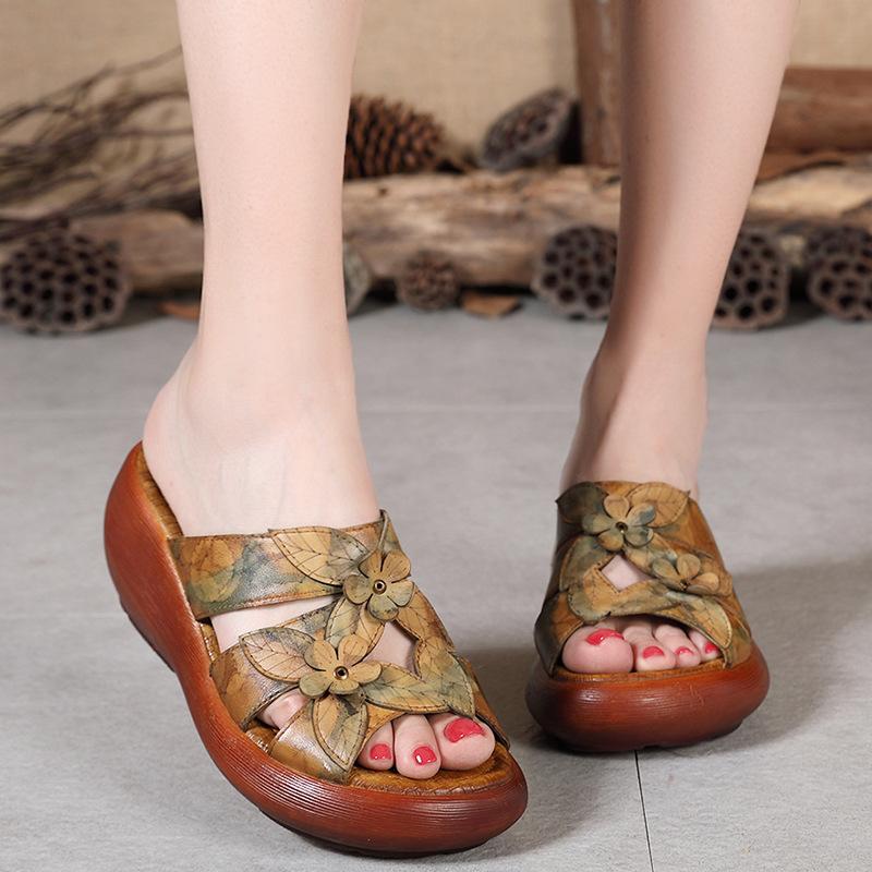 Slippers GKTINOO Platform Summer 2021 Women Shoes Genuine Leather Outside Wear Slides Handmade Concise Ladies, 66-82 khaki
Slippers GKTINOO Platform Summer 2021 Women Shoes Genuine Leather Outside Wear Slides Handmade Concise Ladies, 66-82 khaki