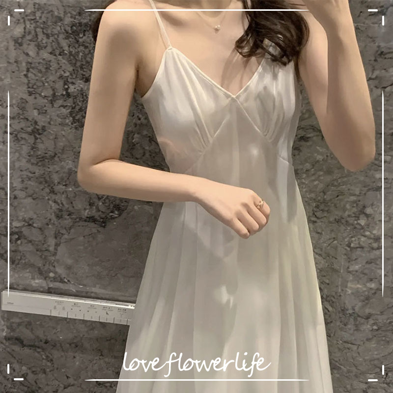Sexy Spaghetti Strap Dress Women Casual Beach Evening Party Dress Korean Summer V-neck Midi Dress Female Solid 210521, White
Sexy Spaghetti Strap Dress Women Casual Beach Evening Party Dress Korean Summer V-neck Midi Dress Female Solid 210521, White