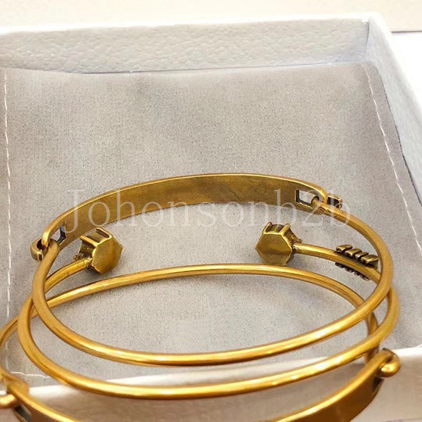 Fashion statement gold snap bracelet jewelry Luxury Brand Designer Gifts for Women Girls with original box DD021, Golden;silver
Fashion statement gold snap bracelet jewelry Luxury Brand Designer Gifts for Women Girls with original box DD021, Golden;silver