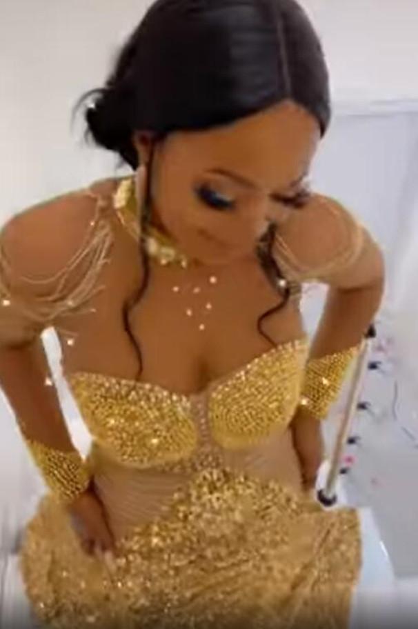 2022 Plus Size Arabic Aso Ebi Gold Luxurious Mermaid Prom Dresses Sheer Neck Beaded Sequined Evening Formal Party Second Reception Gowns Dress BC12344