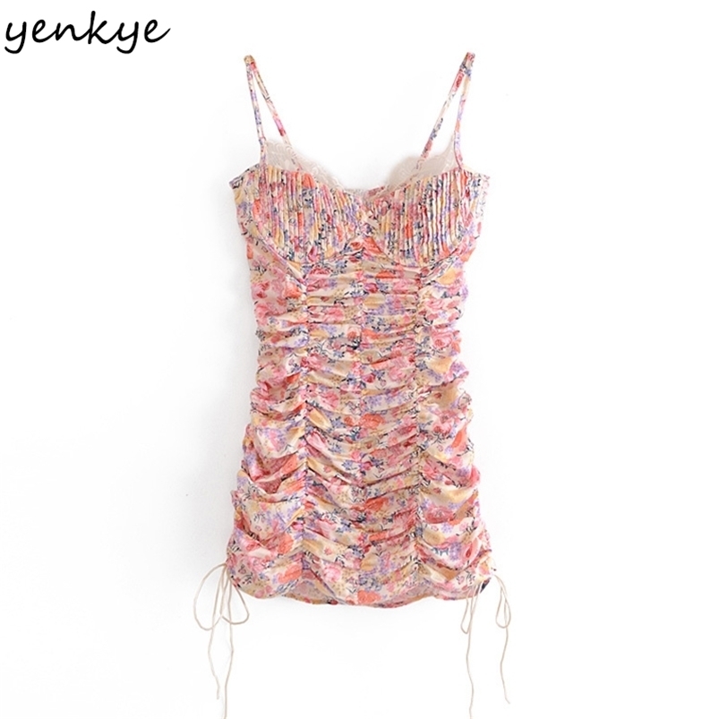 YENKYE Sweet Floral Print Sling Sexy Dres Chic Lace Trim V Neck Sleeveless Draped Bodycon Mini Party Robe Femme 210701, Blue
YENKYE Sweet Floral Print Sling Sexy Dres Chic Lace Trim V Neck Sleeveless Draped Bodycon Mini Party Robe Femme 210701, Blue