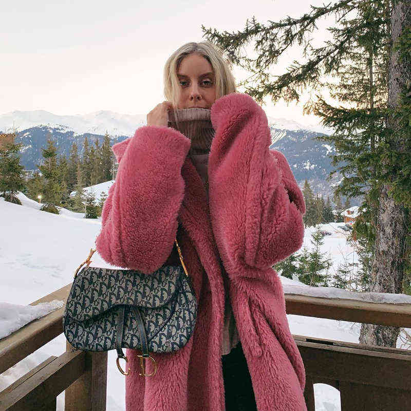 Pink Teddy Bear Long Coats Women Winter Thick Warm Oversized Chunky Outerwear Faux Lambswool Fur Coats Solid High Street 211123