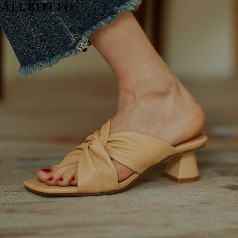 ALLBITEFO Fold Design Genuine Leather Sheepskin Insode Women Sandals Shoes Fashion Outdoor Summer Cool Shoes Slippers Flip Flops 210611, As picture
ALLBITEFO Fold Design Genuine Leather Sheepskin Insode Women Sandals Shoes Fashion Outdoor Summer Cool Shoes Slippers Flip Flops 210611, As picture