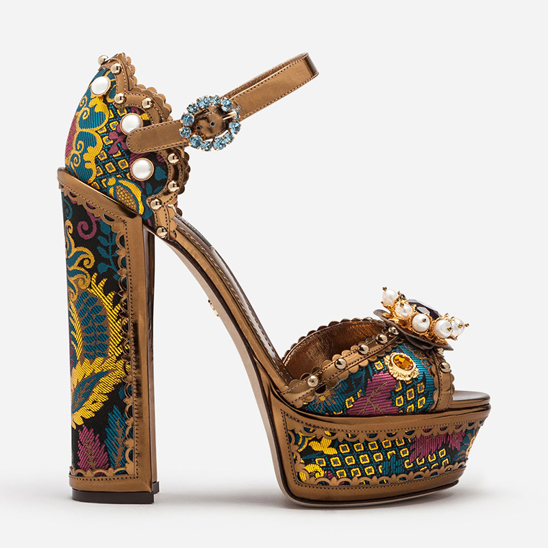2021 retro court high heel shoes chunky heel platform peep toe ethnic embroidery sandals for women
2021 retro court high heel shoes chunky heel platform peep toe ethnic embroidery sandals for women