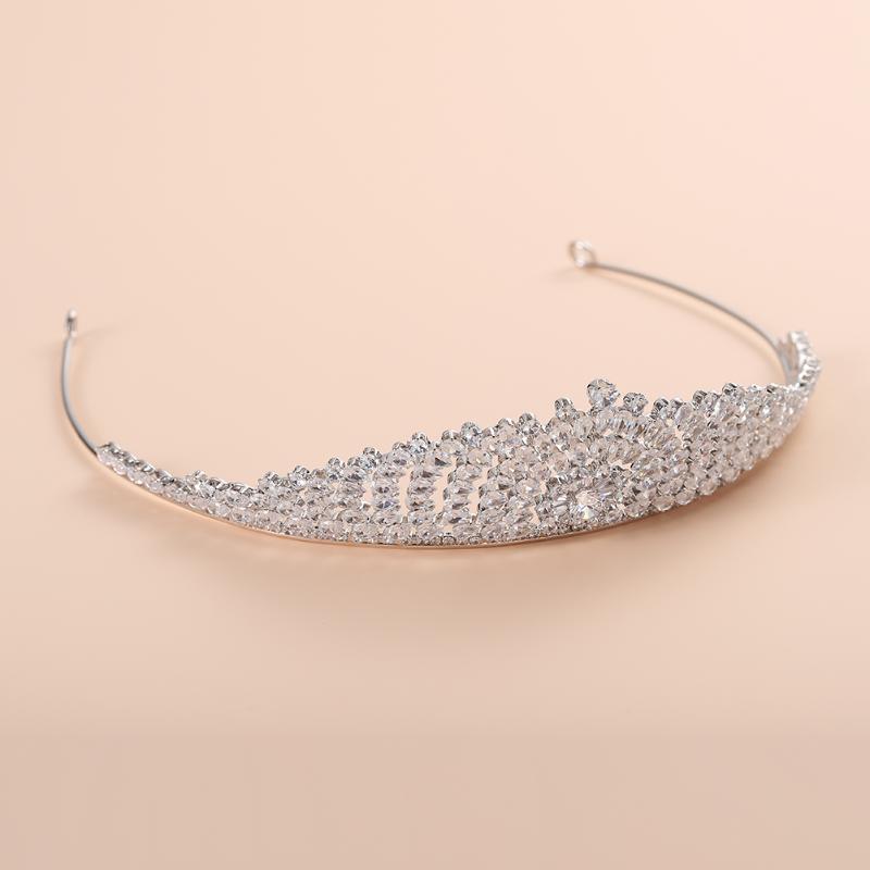 Hair Clips & Barrettes Luxury Fashion Crystal Bridal Tiaras And Crown Women Wedding Accessories Head Piece For Ladies, Golden;silver
Hair Clips & Barrettes Luxury Fashion Crystal Bridal Tiaras And Crown Women Wedding Accessories Head Piece For Ladies, Golden;silver