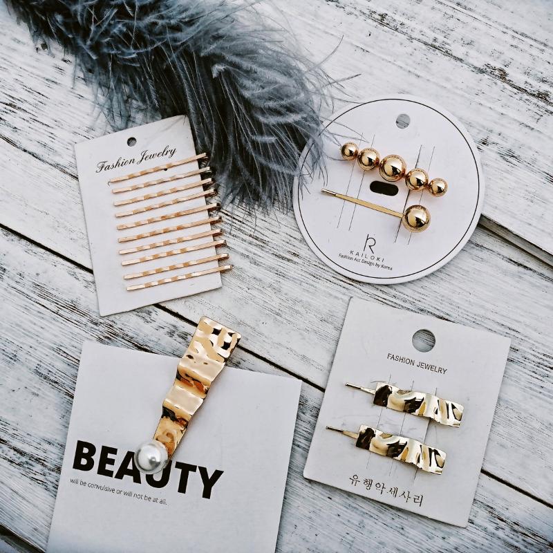 Hair Clips & Barrettes European And American Clip Wave Side Creative Fashion Retro Simple Golden Bangs, Golden;silver
Hair Clips & Barrettes European And American Clip Wave Side Creative Fashion Retro Simple Golden Bangs, Golden;silver