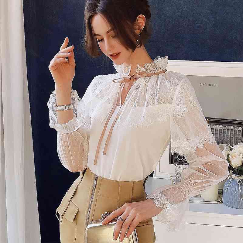 Dabuwawa Bow Tie Lace Women Blouse Shirt Hollow Out Chiffon Female Vintage Blouse Tops Ruffle Sleeve Ladies Blouses DO1AST025 210520