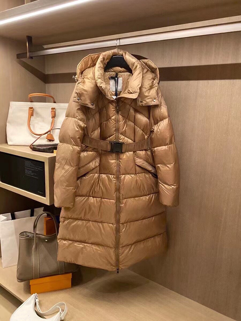 Designer Womens Monclair Winter Goose Down Jacket Parkas Luxury Windbreak Beauty Monclare Lady Girl Long Hooded Hoodies Thick Warm Luxe Outerwear Coats Top Quality, Contact us
Designer Womens Monclair Winter Goose Down Jacket Parkas Luxury Windbreak Beauty Monclare Lady Girl Long Hooded Hoodies Thick Warm Luxe Outerwear Coats Top Quality, Contact us