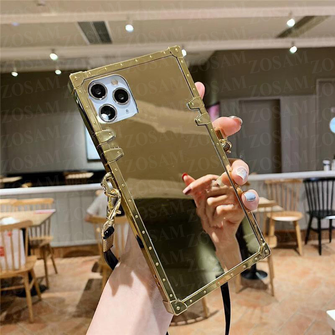 Mirror Floral Print Letter Phone Cases for iPhone 13 13pro 12 Mini 12pro 11 Pro Max 11pro XR X Xs Xsmax 8 7 Plus Fashion Skin Case Cross Shoulder Strap Designer Cover, Black
Mirror Floral Print Letter Phone Cases for iPhone 13 13pro 12 Mini 12pro 11 Pro Max 11pro XR X Xs Xsmax 8 7 Plus Fashion Skin Case Cross Shoulder Strap Designer Cover, Black