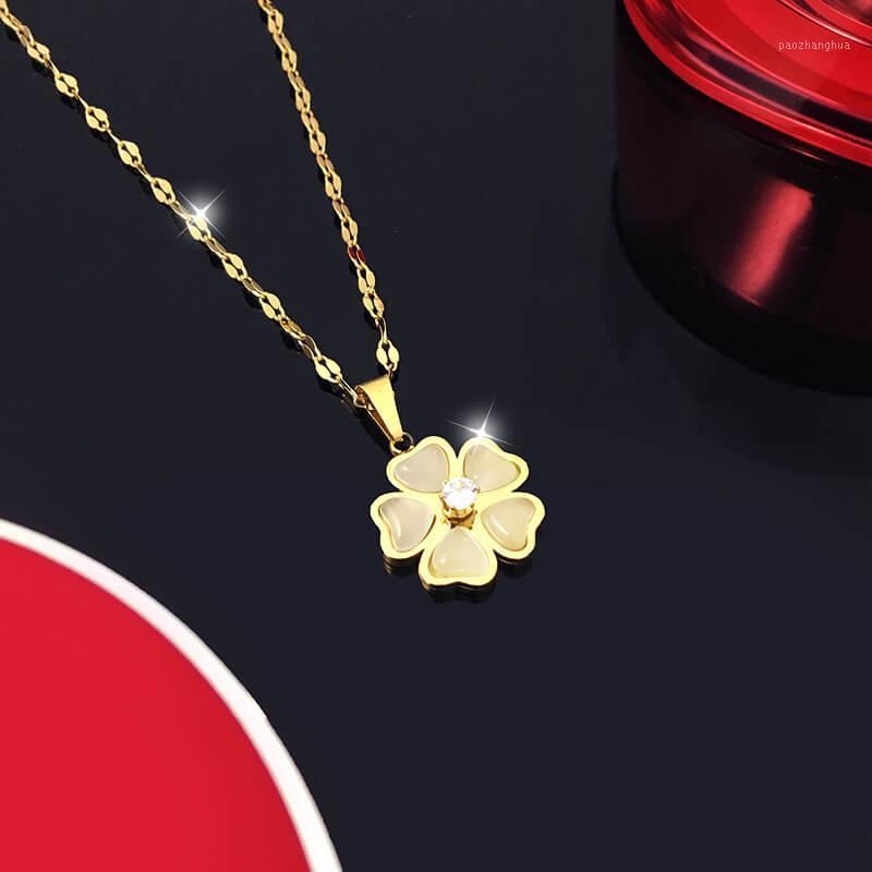 Chains Love Flower Crystal Necklaces For Women Stainless Steel Clavicle Chain Inlaid Zircon Pendants Romantic Simple Creativity Jewelry, Silver
Chains Love Flower Crystal Necklaces For Women Stainless Steel Clavicle Chain Inlaid Zircon Pendants Romantic Simple Creativity Jewelry, Silver