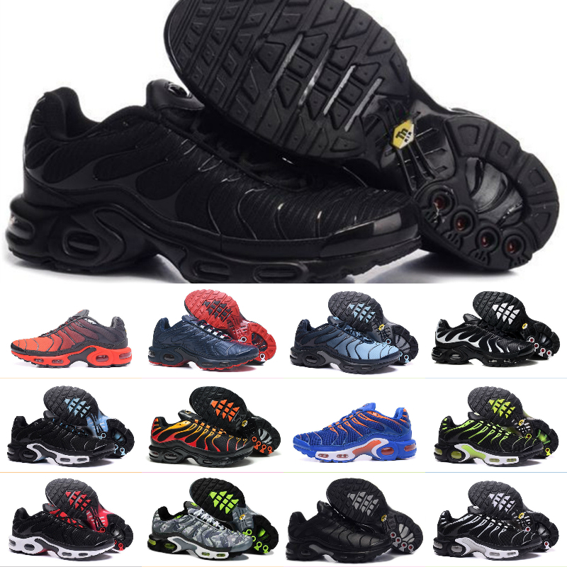 2022 New Tn Mens Shoes Black White Red Classic TN Plus Ultra Sports Running Shoes Cheap Tns Requin Airs Basketball Designer Trainer Sneakers F13