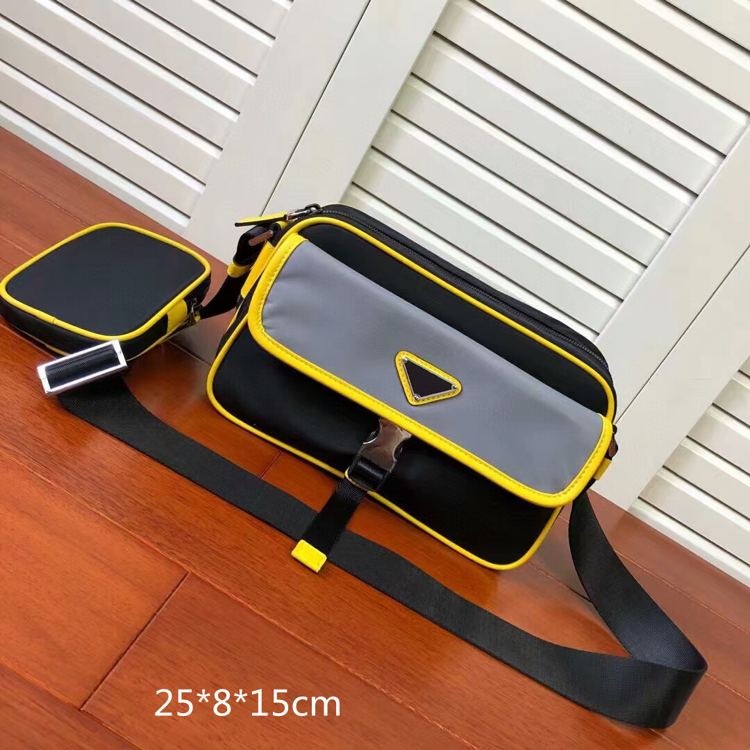 Fashion Designers Men's Nylon Shoulder Bags Fashion 2-piece Crossbody Phone Bag Small Motorcycle Purses Classic Briefcases PD21090201, This price option is not for sale.
Fashion Designers Men's Nylon Shoulder Bags Fashion 2-piece Crossbody Phone Bag Small Motorcycle Purses Classic Briefcases PD21090201, This price option is not for sale.