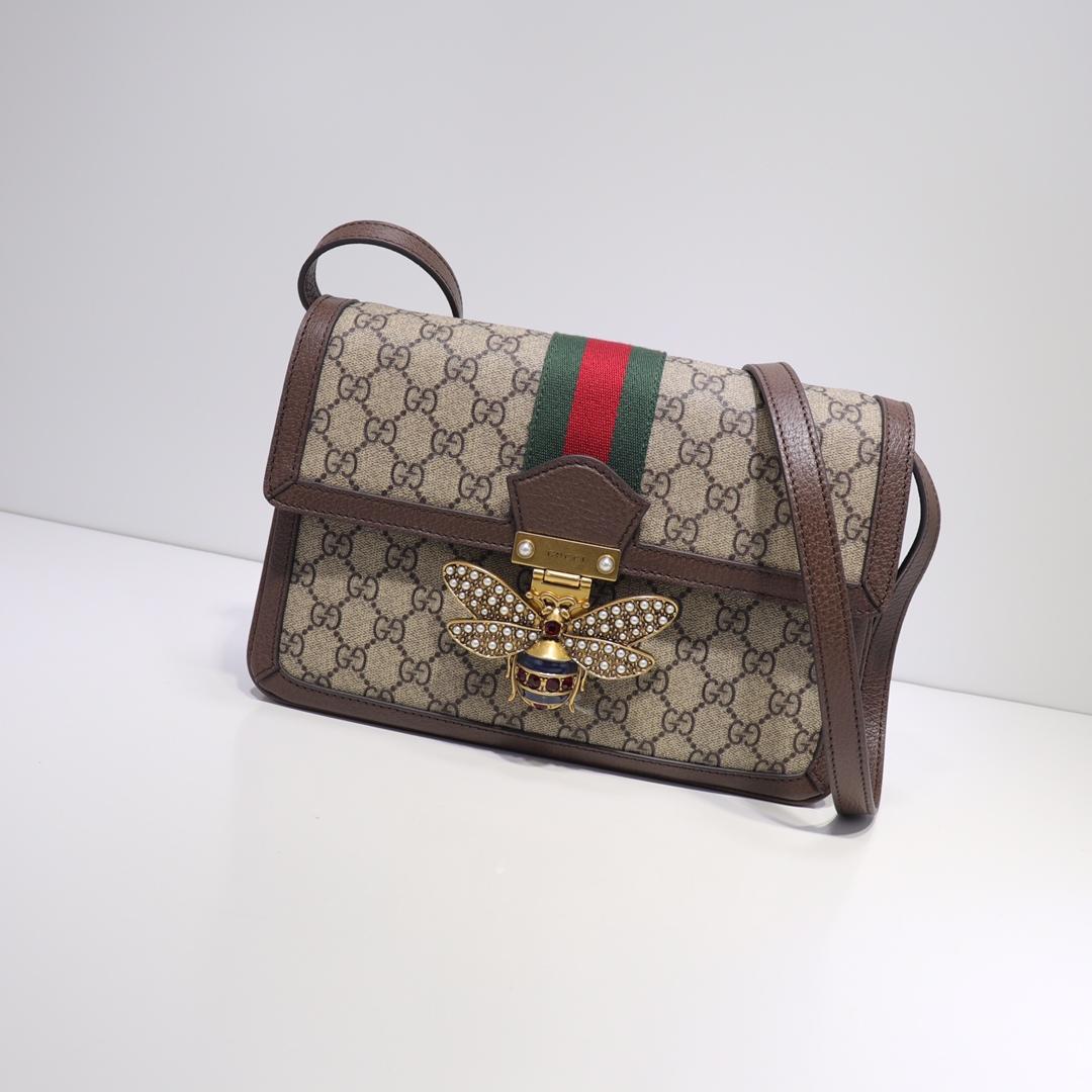 Wholesale High-end womanbags Fashion bag Handbag Crossbody Bags DesignerBag Classic pattern Leather stitching canvas Retro Bee shape
Wholesale High-end womanbags Fashion bag Handbag Crossbody Bags DesignerBag Classic pattern Leather stitching canvas Retro Bee shape
