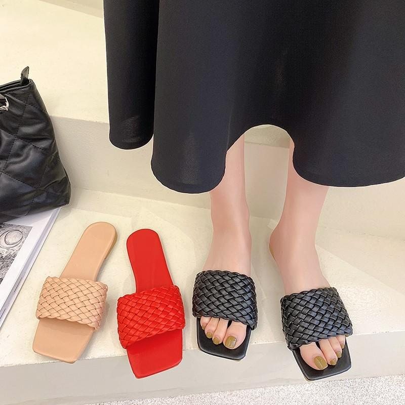 Slippers Summer Woven Square Fashion Half Fairy Wind Versatile Beach Wear Flip Flops, Black
Slippers Summer Woven Square Fashion Half Fairy Wind Versatile Beach Wear Flip Flops, Black