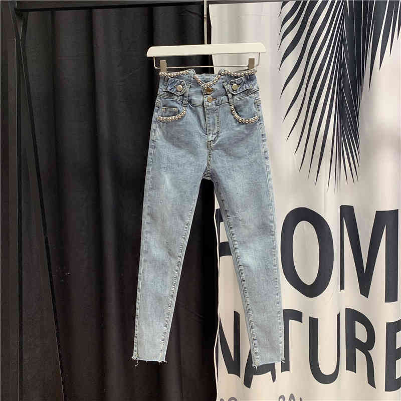 Women's Jeans jeans high waist with beads, spring-summer collection 0UVG, 1# shoe box
Women's Jeans jeans high waist with beads, spring-summer collection 0UVG, 1# shoe box