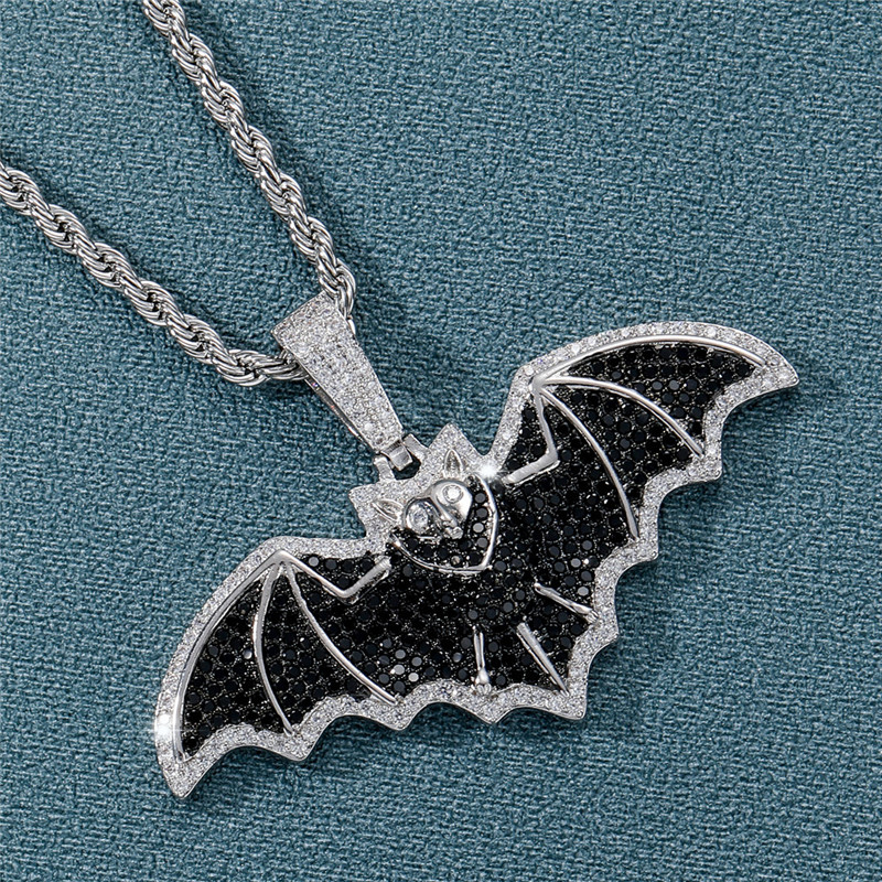 Hip Hop Iced Out Bat Pendant Necklace Micro Paved Black Zircon Silver Plated Mens BlingJewelry Gift
Hip Hop Iced Out Bat Pendant Necklace Micro Paved Black Zircon Silver Plated Mens BlingJewelry Gift