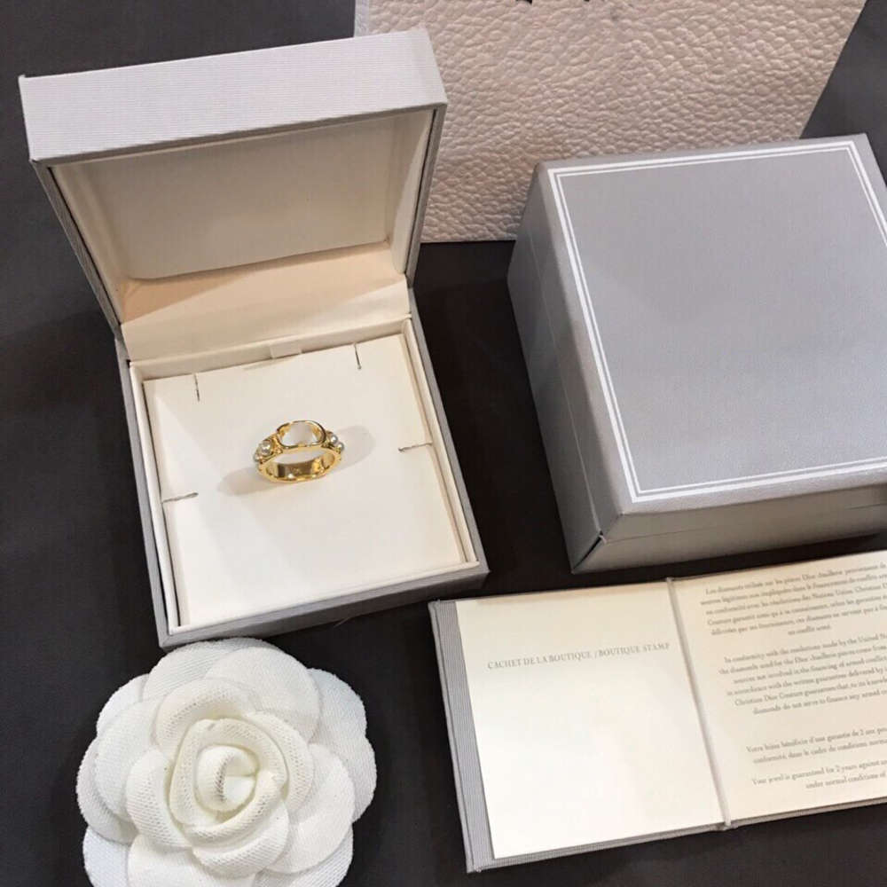 Retro letters light luxury diamonds personality European American simple ancient fashion ring niche pearl brass all-match gift accessories, Silver
Retro letters light luxury diamonds personality European American simple ancient fashion ring niche pearl brass all-match gift accessories, Silver