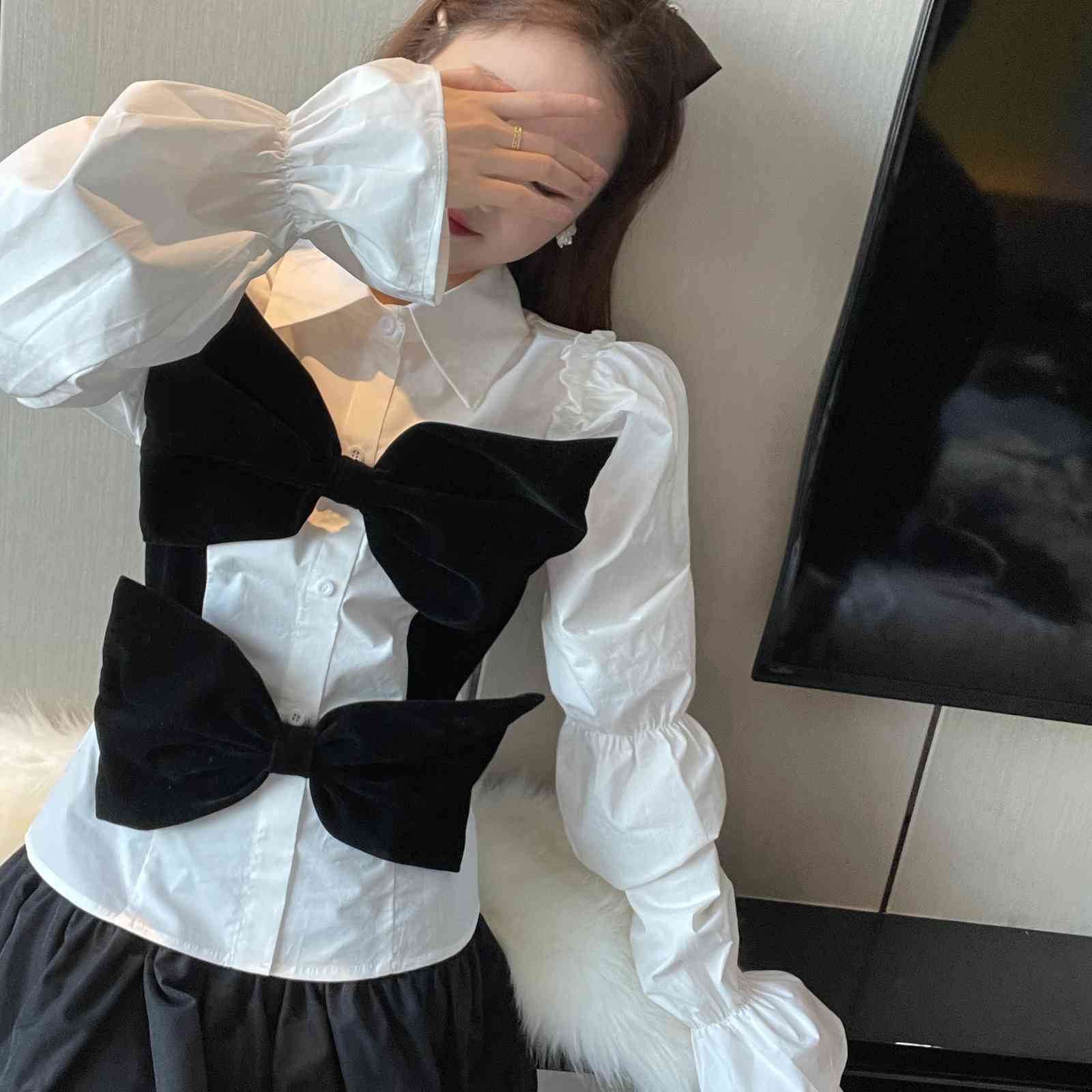 Nomikuma Velour Bowknot Patchwork Women Blouse Sweet Pleated Puff Long Sleeve Shirt Spring New Korean Blusas Mujer 6D812 210427