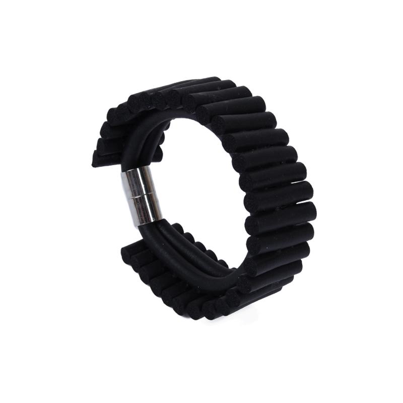 Color Wicca Mom Big Bracelet Black Rubber Chain Body Jewellery Gift Gothic Womens Vintage Things Summer Accessories Charm Bracelets
Color Wicca Mom Big Bracelet Black Rubber Chain Body Jewellery Gift Gothic Womens Vintage Things Summer Accessories Charm Bracelets