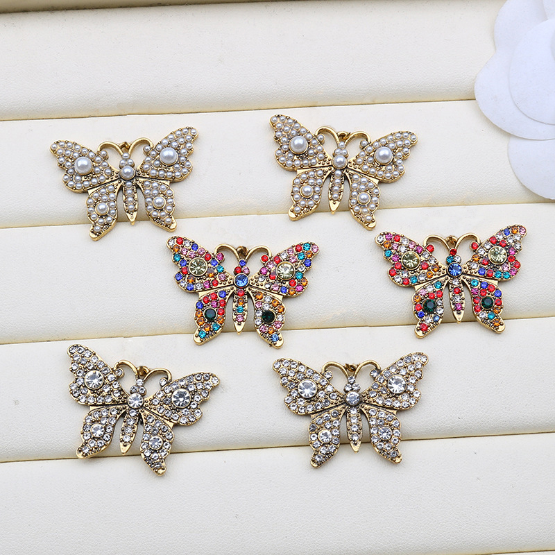 22ss 10color 18K Gold Plated Copper Alloy Letters Long Tassel Stud Women Luxury Brand Designer Crystal Rhinestone Pearl Earring Metal Jewelry Accessories
22ss 10color 18K Gold Plated Copper Alloy Letters Long Tassel Stud Women Luxury Brand Designer Crystal Rhinestone Pearl Earring Metal Jewelry Accessories