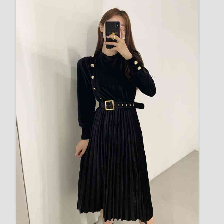 Korea Elegant Ladies Velvet Pleated Dresses Fashion Women Long Sleeve Single-Breasted Vestido Da Festa With Belt 210520