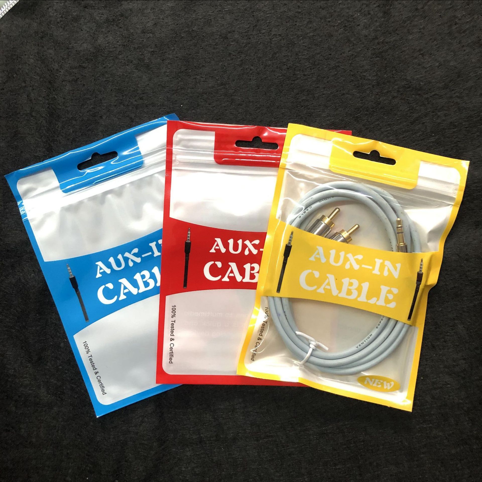 Audio cable color packaging bag MP3 AUX audio cable packaging bag Audio speaker cable packaging plastic bag
Audio cable color packaging bag MP3 AUX audio cable packaging bag Audio speaker cable packaging plastic bag