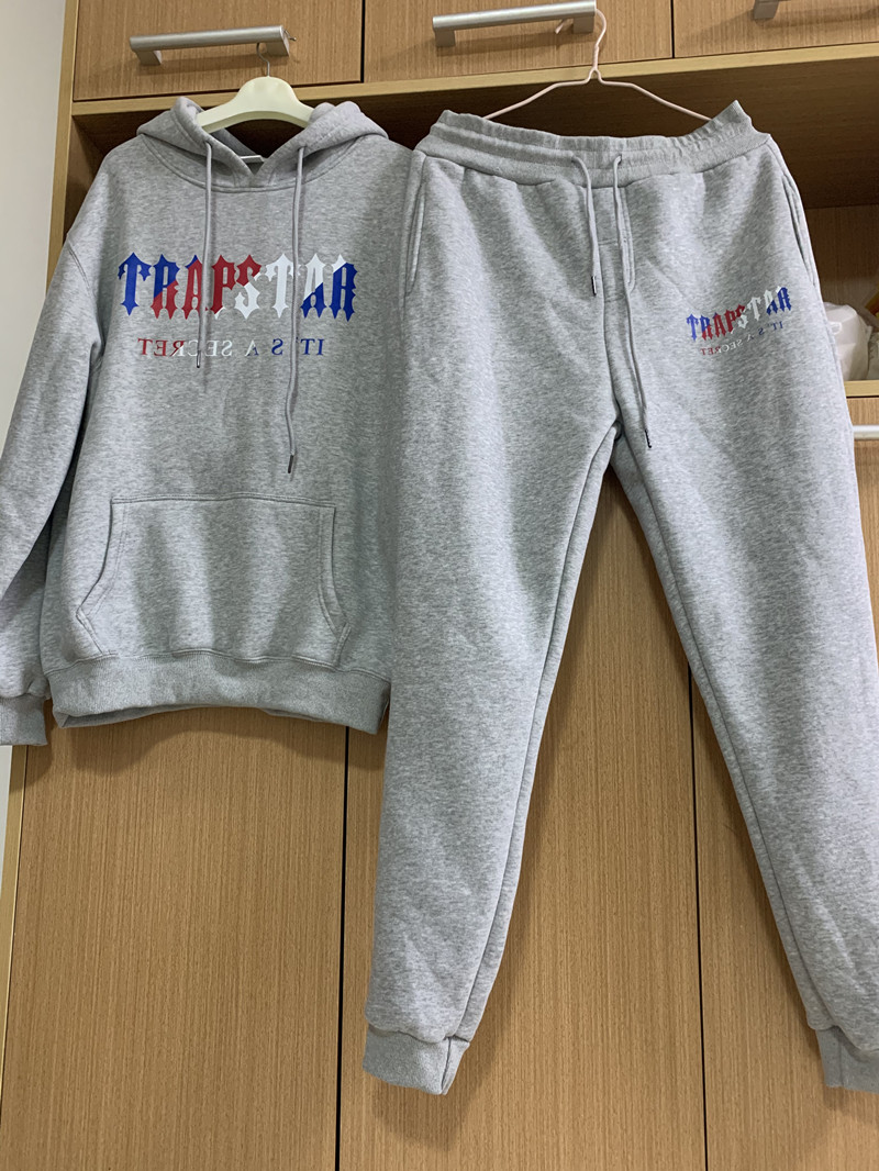 sweatshirts men hooded sweater high-end letter printing ins trend and women couples sportswear suit new arrivals, Extra shipping only
sweatshirts men hooded sweater high-end letter printing ins trend and women couples sportswear suit new arrivals, Extra shipping only