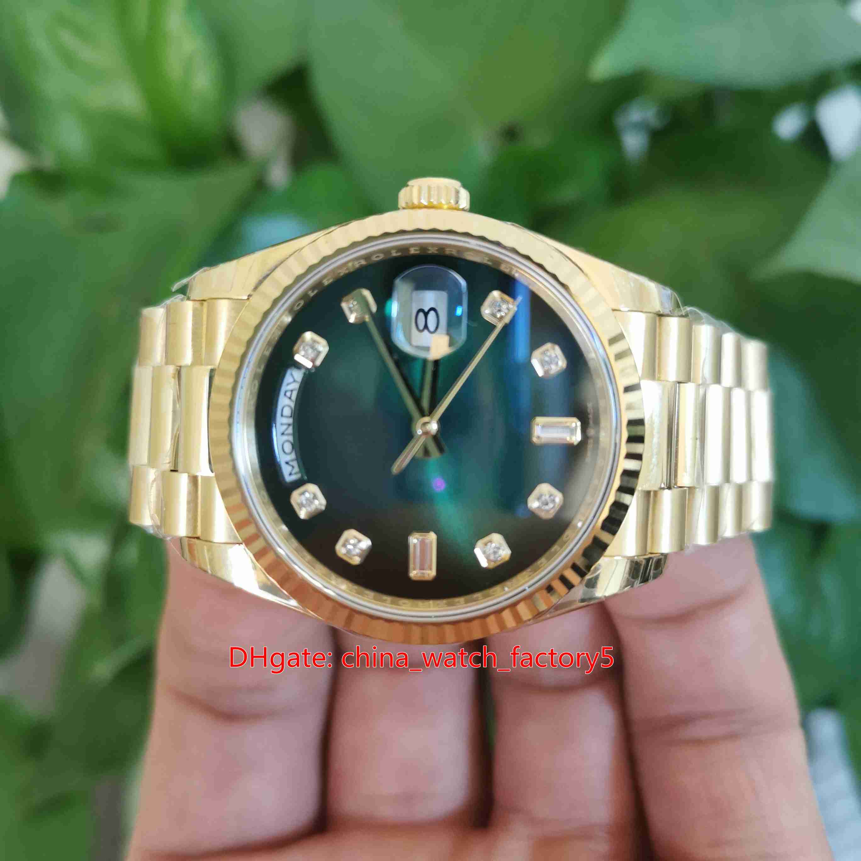 BP Maker Top Quality Watches 36mm Day-Date 28238 m128238-0069 Green 18k Gold CAL.2813 2836 Movement Mechanical Automatic Mens Watch Men's Wristwatches, No box papers
BP Maker Top Quality Watches 36mm Day-Date 28238 m128238-0069 Green 18k Gold CAL.2813 2836 Movement Mechanical Automatic Mens Watch Men's Wristwatches, No box papers