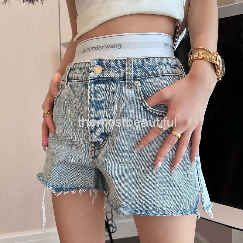 Men's Shorts Aw King fake two-piece splicing double waist design denim shorts women's spring and summer high versatile loose wide leg pants, Blue
Men's Shorts Aw King fake two-piece splicing double waist design denim shorts women's spring and summer high versatile loose wide leg pants, Blue