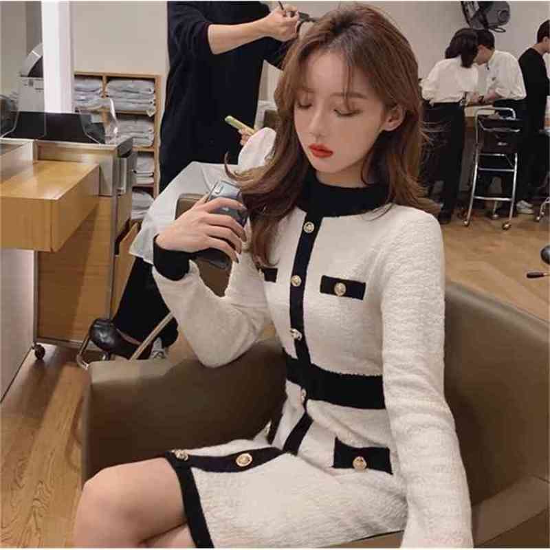 Women' dress autumn Korean style high waist slimming black and white color matching slim 210520
Women' dress autumn Korean style high waist slimming black and white color matching slim 210520