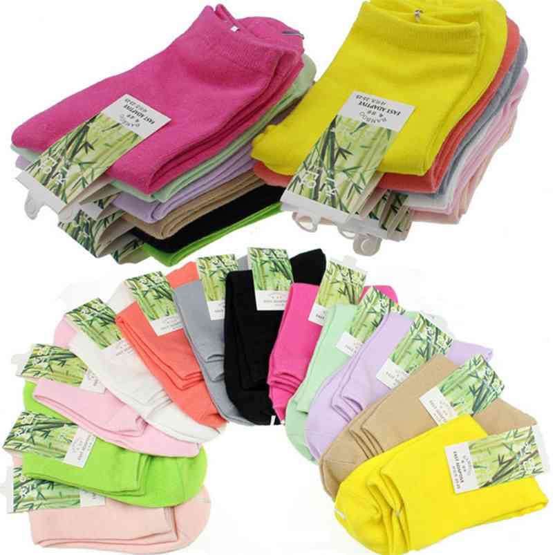 10pcs=5pairs/lot Spring Autumn Fashion Brand Women Sporting Socks High Quality Bamboo Fiber Casual Female Socks Meias Size 35-41 210720, A free color
10pcs=5pairs/lot Spring Autumn Fashion Brand Women Sporting Socks High Quality Bamboo Fiber Casual Female Socks Meias Size 35-41 210720, A free color