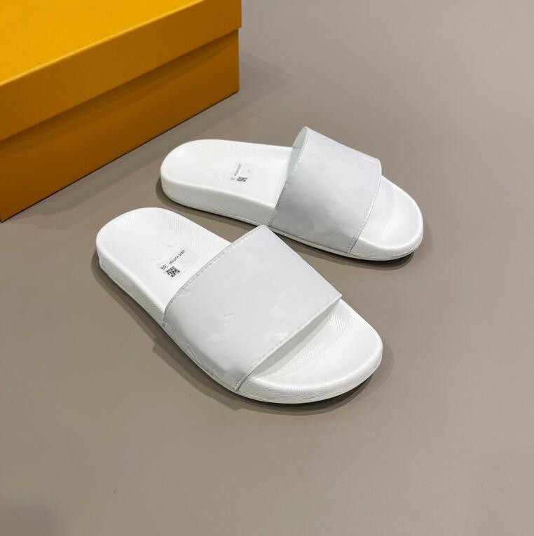 Classic slippers Summer luxury woman beach Waterfront Slids Designer Leather Flat woman's Belt buckle sandals Hotel Bath men Miami Mule, Box
Classic slippers Summer luxury woman beach Waterfront Slids Designer Leather Flat woman's Belt buckle sandals Hotel Bath men Miami Mule, Box