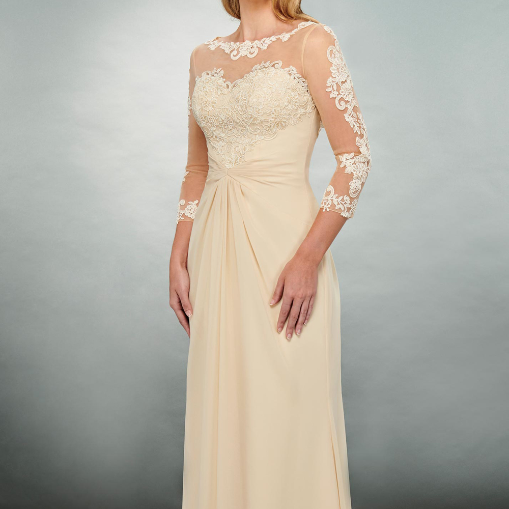 Daffodil Chiffon Bridesmaid Dresses Three Quarter Sleeves Zipper Back Wedding Party Dress Sheer with Floral Applique