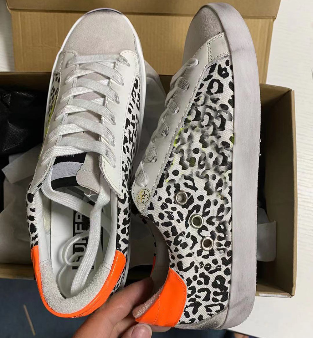 Super Star Hi Casual Sneakers Shoes Gletter Leather Sequine Golden Designer Do-old Dirty Trainers Deluxe Brand Goose Women Men size 35-46, 24
Super Star Hi Casual Sneakers Shoes Gletter Leather Sequine Golden Designer Do-old Dirty Trainers Deluxe Brand Goose Women Men size 35-46, 24