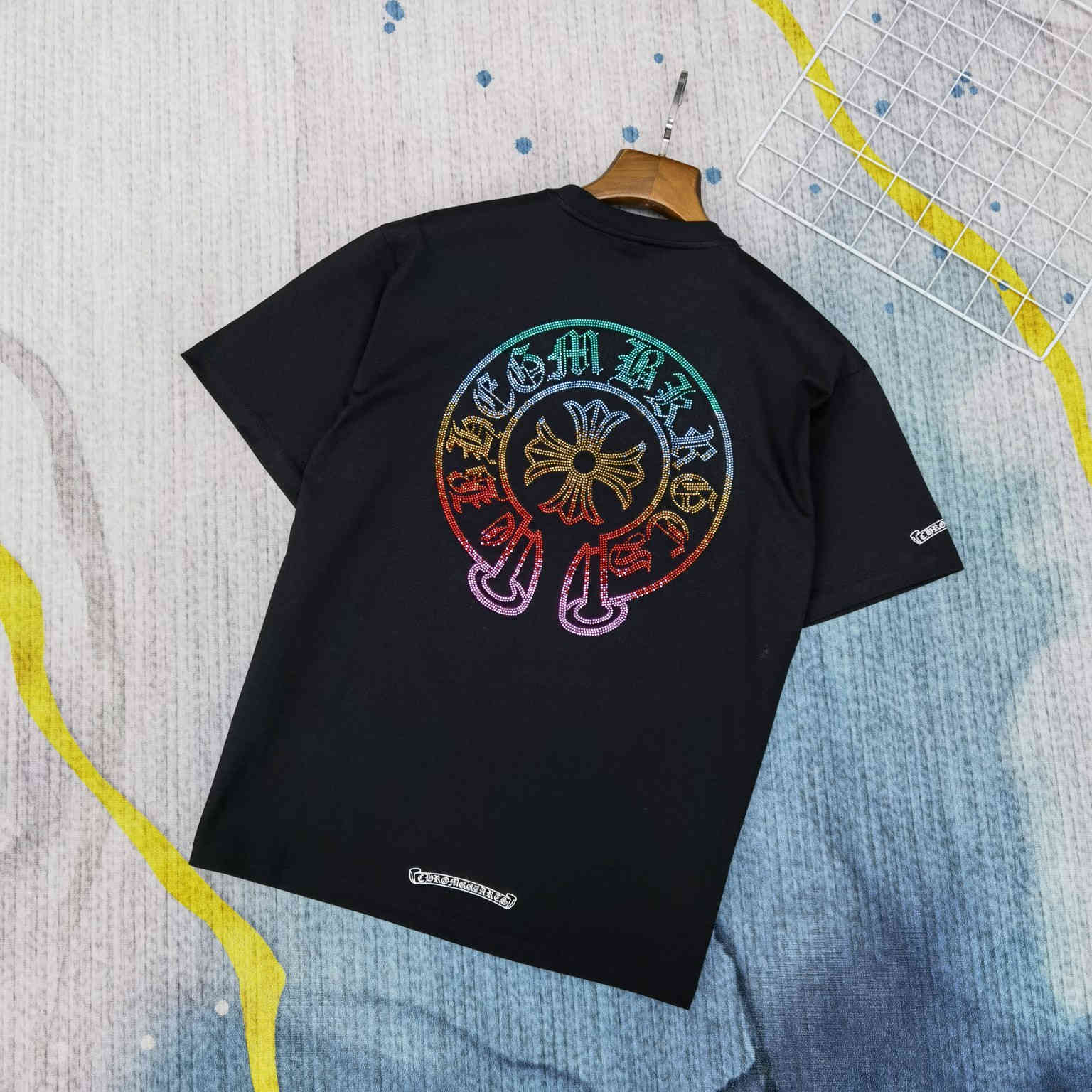 T Shirt Chh 2021 Spring and Summer Products Lovers Horseshoe Rainbow Ironing Round Neck Short Sleeve Men's Women's Same Top, White
T Shirt Chh 2021 Spring and Summer Products Lovers Horseshoe Rainbow Ironing Round Neck Short Sleeve Men's Women's Same Top, White
