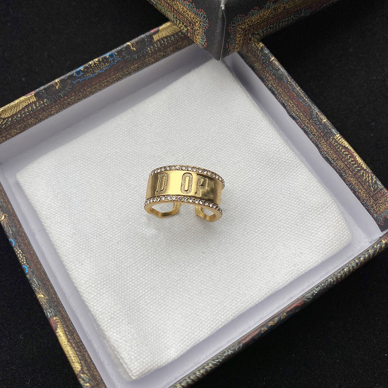 Fashion Designer Pear Rings For Women Men Luxurys Designers D Rings Fashion Jewelry For Lovers Couple Ring For Wedding Gift D21102911Z, Silver
Fashion Designer Pear Rings For Women Men Luxurys Designers D Rings Fashion Jewelry For Lovers Couple Ring For Wedding Gift D21102911Z, Silver