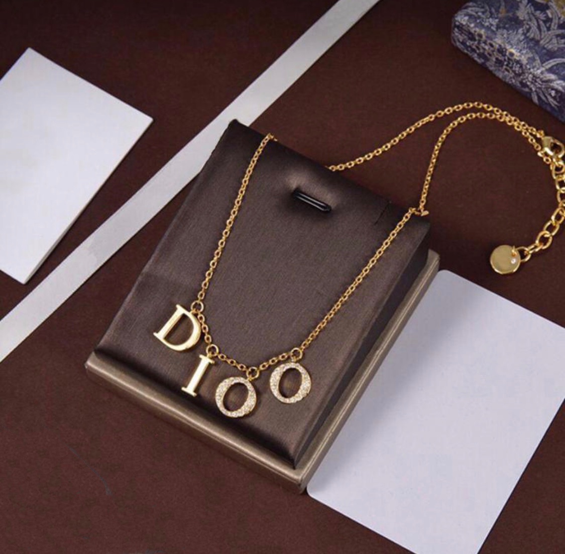 New Fashion letter gold chain necklace bracelet for mens and women lady Party lovers gift jewelry With BOX
New Fashion letter gold chain necklace bracelet for mens and women lady Party lovers gift jewelry With BOX
