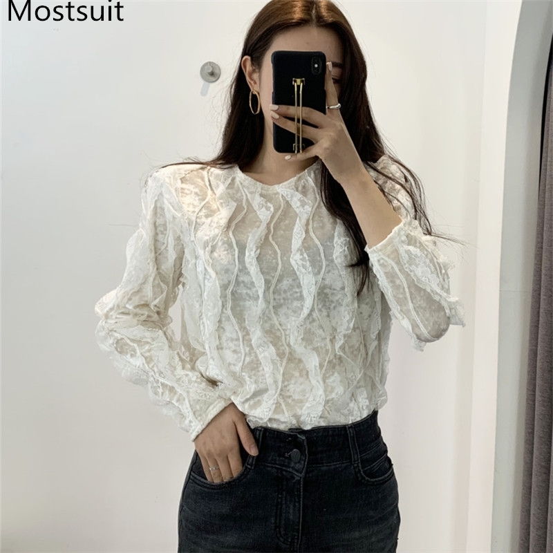 Korean Lace Velvet Blouses Tops Women Long Sleeve O-neck Fashion Solid Vintage Ladies Pullovers Blusas Mujer 210518, White
Korean Lace Velvet Blouses Tops Women Long Sleeve O-neck Fashion Solid Vintage Ladies Pullovers Blusas Mujer 210518, White