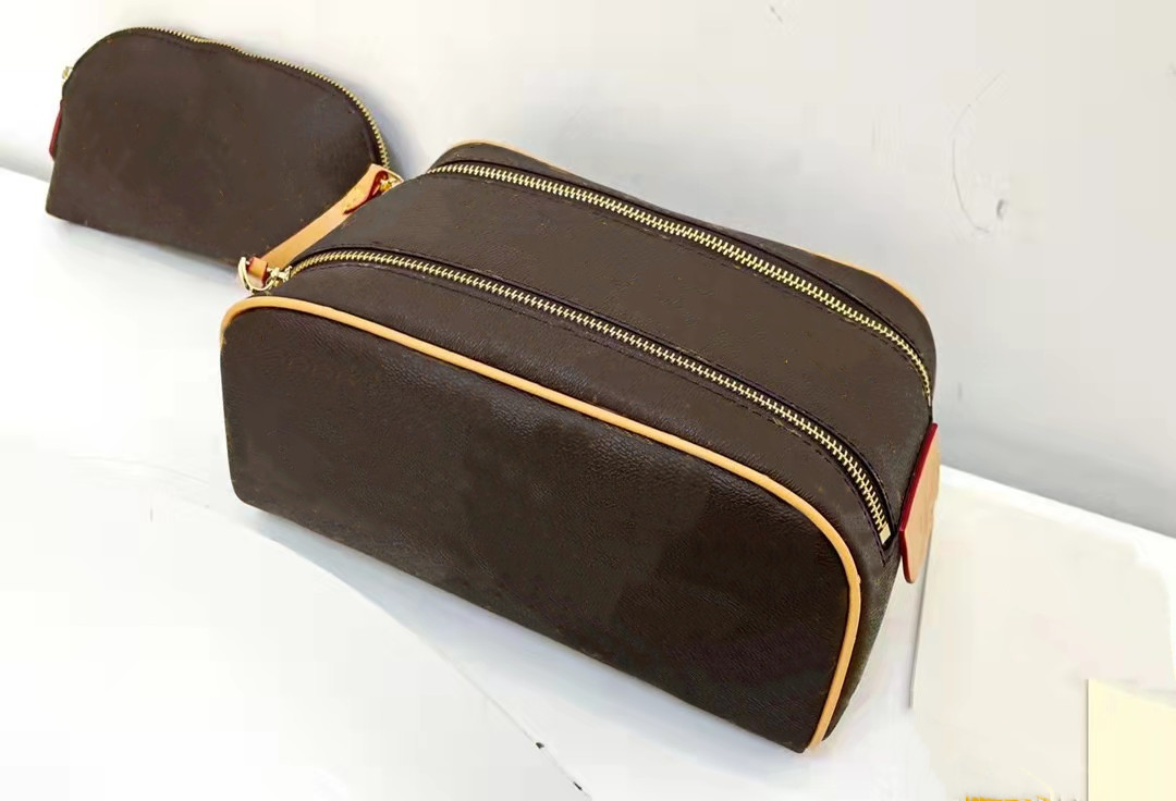 2021 Bag Makeup Handbags Designer Wallets Women Cosmetic Bags Cases Wash Old Flower High Quality Designer Luxury Clutch Woman Wallet, Black squares
2021 Bag Makeup Handbags Designer Wallets Women Cosmetic Bags Cases Wash Old Flower High Quality Designer Luxury Clutch Woman Wallet, Black squares