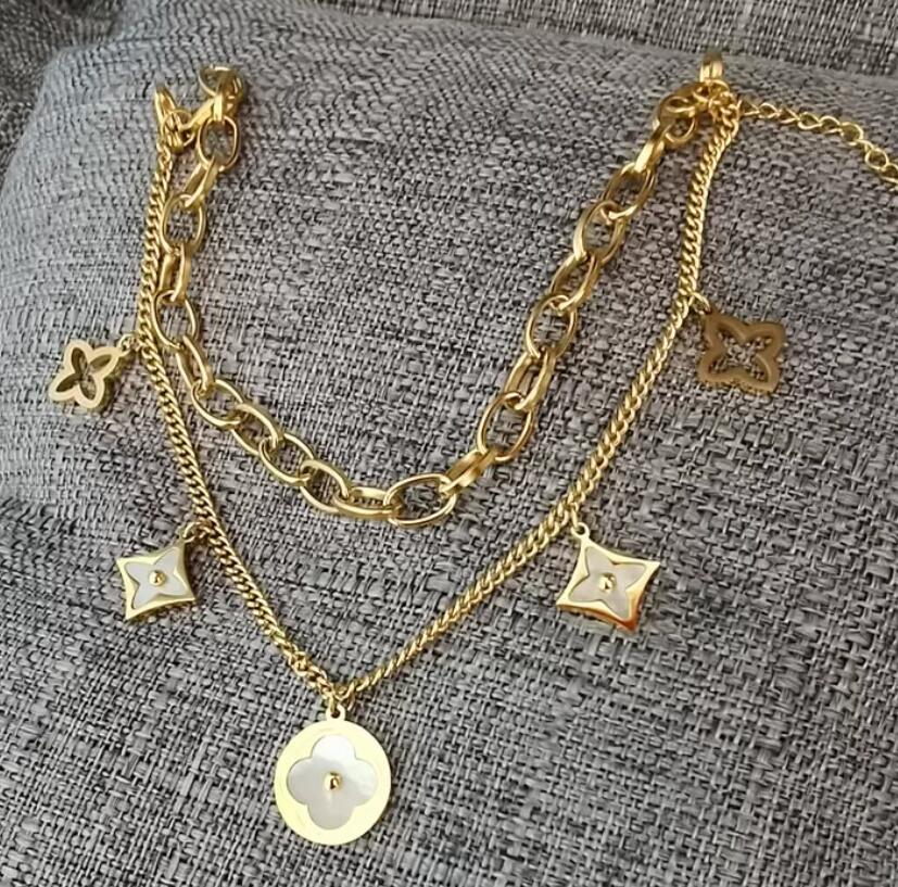 2022 Luxury Designe Link Gold Four Leaf Clover Round Letter L Home Ladies Bracelet Link Double Hollow Birthday Gift Jewelry Exquisite
2022 Luxury Designe Link Gold Four Leaf Clover Round Letter L Home Ladies Bracelet Link Double Hollow Birthday Gift Jewelry Exquisite