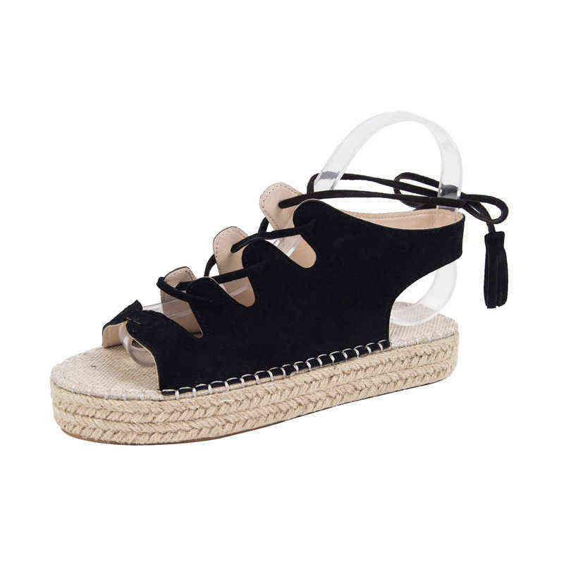 2022 new large thick soled flat heel Roman lace up women's sandals