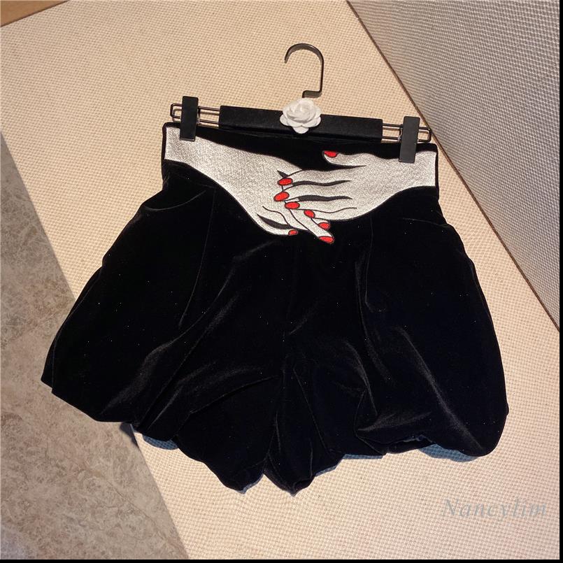 Women Short Autumn Retro Velvet Lantern Shorts Womens Fashion Hand Embroidery Design High Waist Wear, White;black
Women Short Autumn Retro Velvet Lantern Shorts Womens Fashion Hand Embroidery Design High Waist Wear, White;black