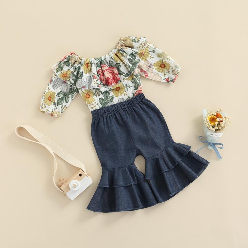 Clothing Sets Infant Baby Girl Clothes Set Floral Print Ruffle Collar Long Sleeve Romper And Elastic Waist Flared Pants, 0-18Months, White
Clothing Sets Infant Baby Girl Clothes Set Floral Print Ruffle Collar Long Sleeve Romper And Elastic Waist Flared Pants, 0-18Months, White